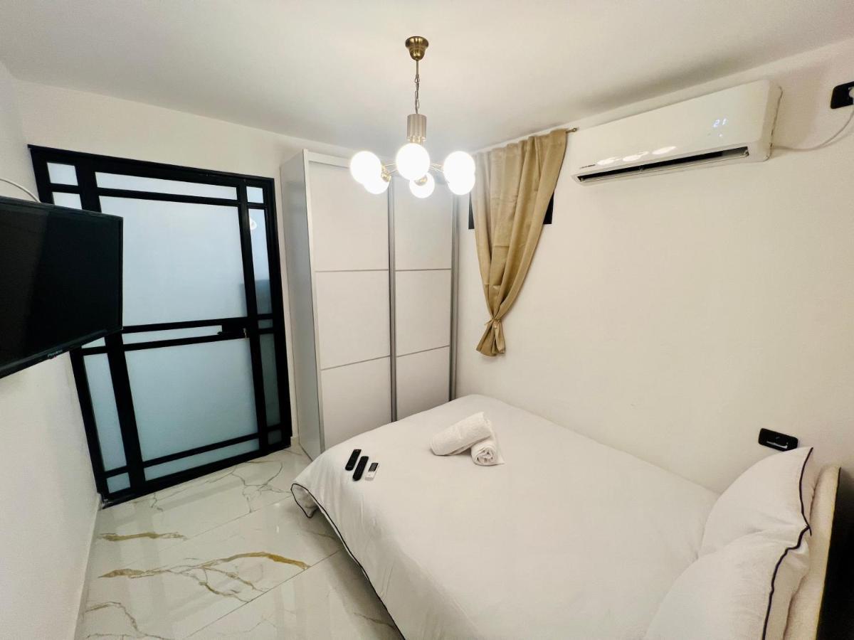 Apartamento סוויטות תבל Eilat Exterior foto
